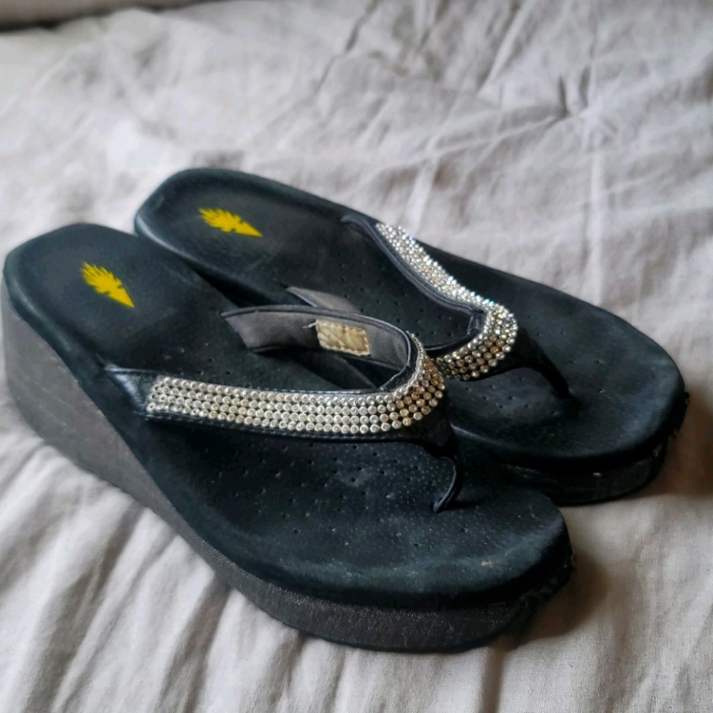 Volatile Black Rhinestone Wedge Sandals Sz 9